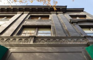 Architectural paint colouring